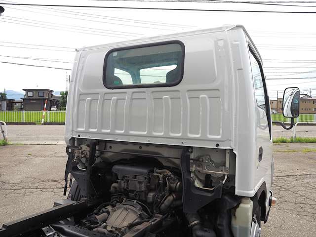 Isuzu Elf 9