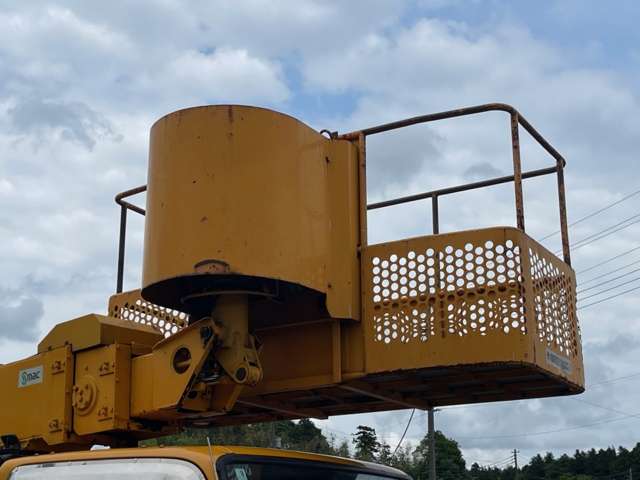 Mitsubishi Fuso Canter 8