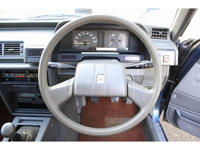 Toyota Mark II Van 11