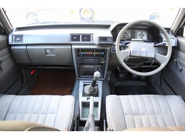 Toyota Mark II Van 10