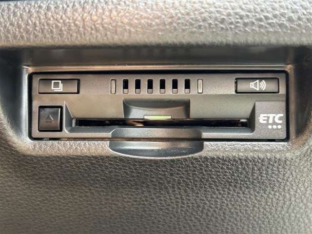 Toyota Harrier 10