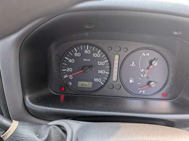 Nissan Vanette 11