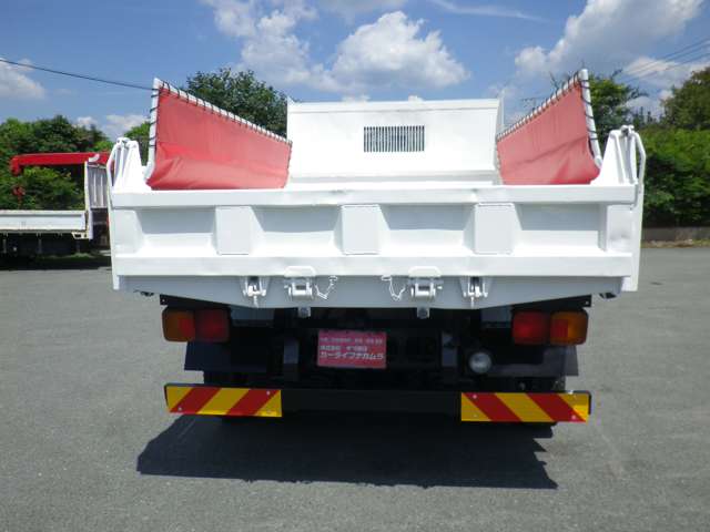 Hino Ranger 12