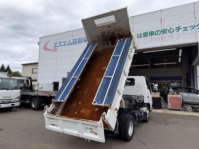 Isuzu Elf 10