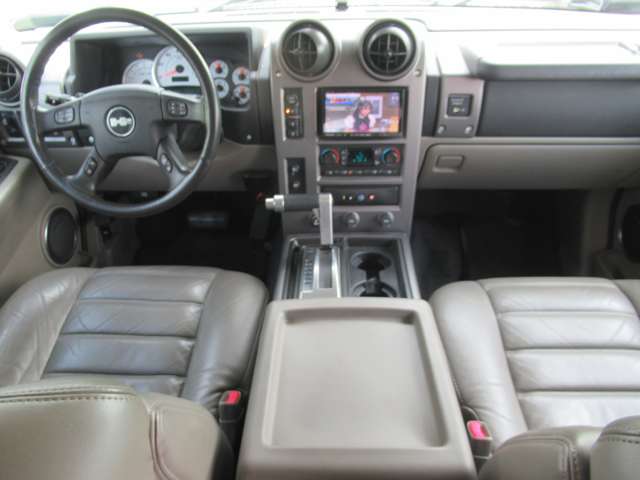 Hummer H2 12