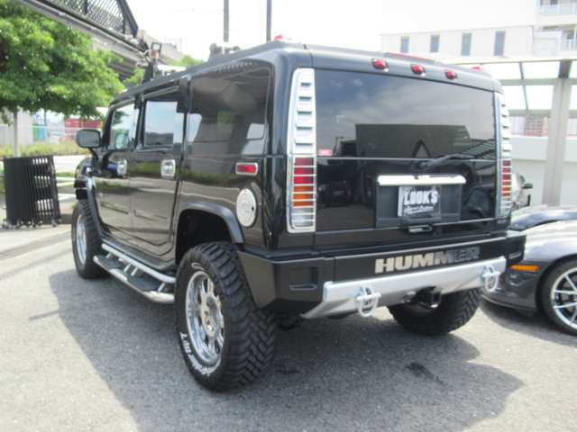 Hummer H2 6