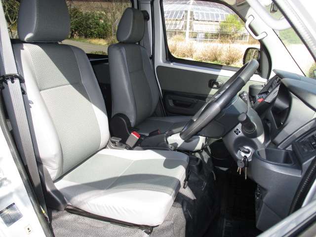 Toyota Town Ace Van 11