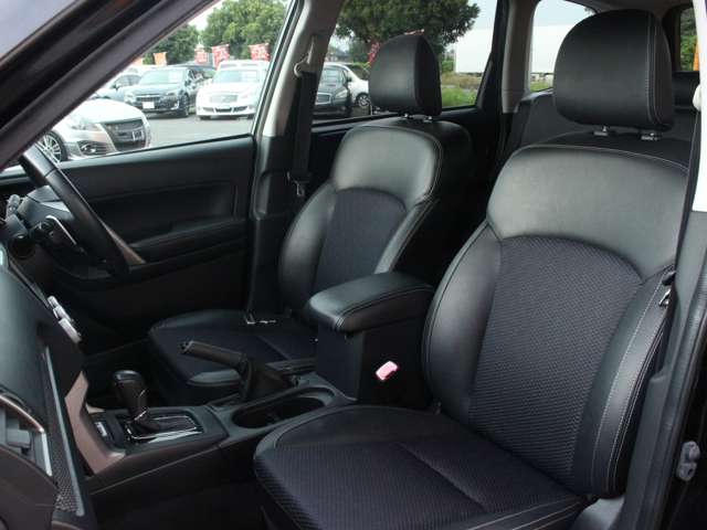 Subaru Forester 5