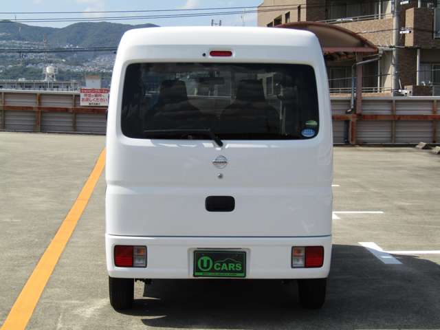 Nissan NV100 Clipper 9