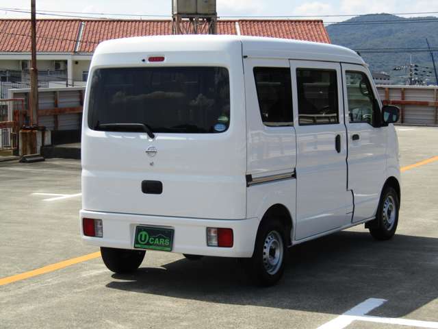 Nissan NV100 Clipper 10