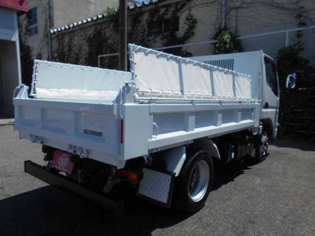 Mitsubishi Fuso Canter 8