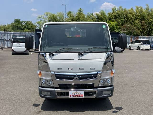 Mitsubishi Fuso Canter 3