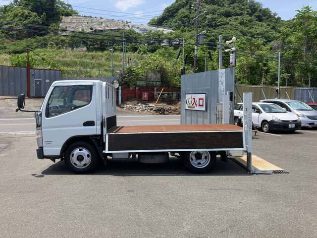 Mitsubishi Fuso Canter 5