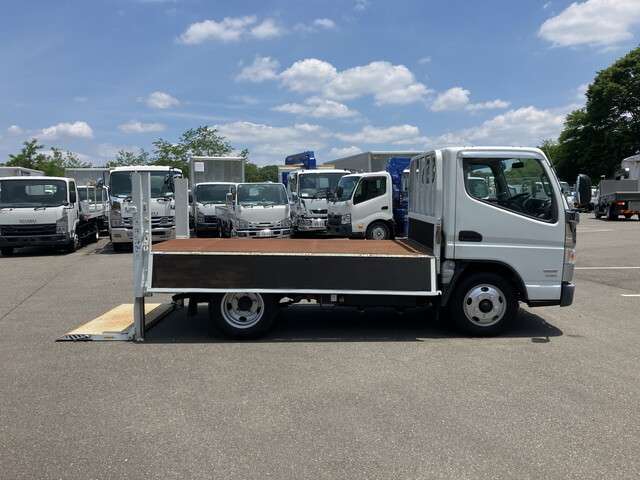 Mitsubishi Fuso Canter 10