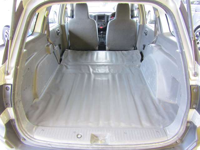 Nissan NV150 AD 9