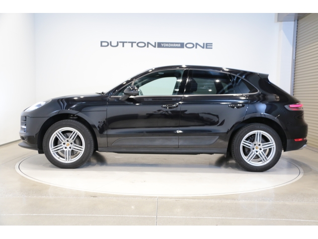 Porsche Macan 8