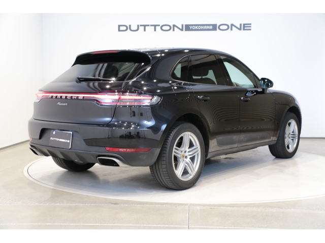 Porsche Macan 9