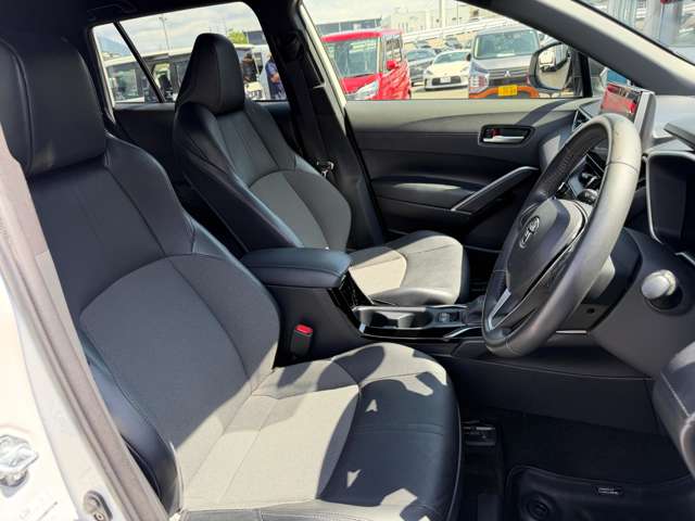Toyota Corolla Cross 10
