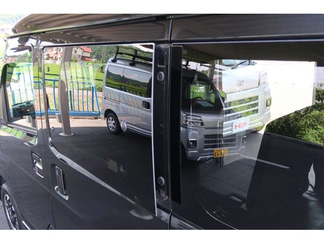 Toyota Pixis Van 5