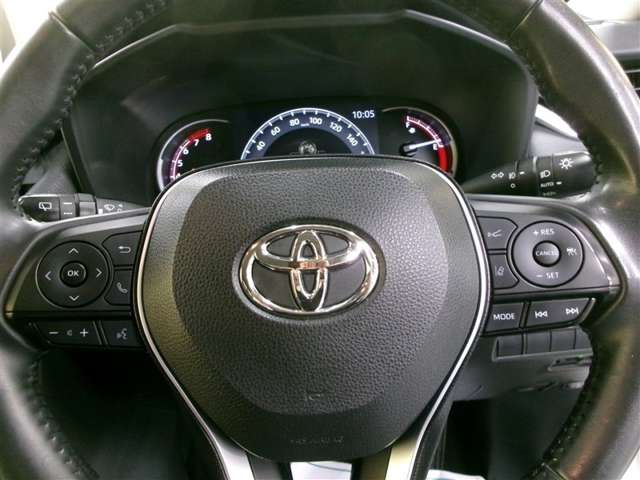 Toyota RAV4 8
