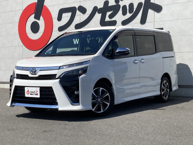 Toyota Voxy 5