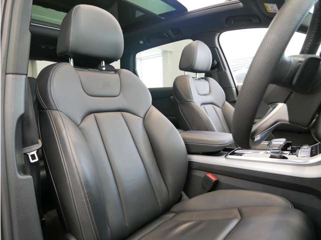 Audi Q7 11