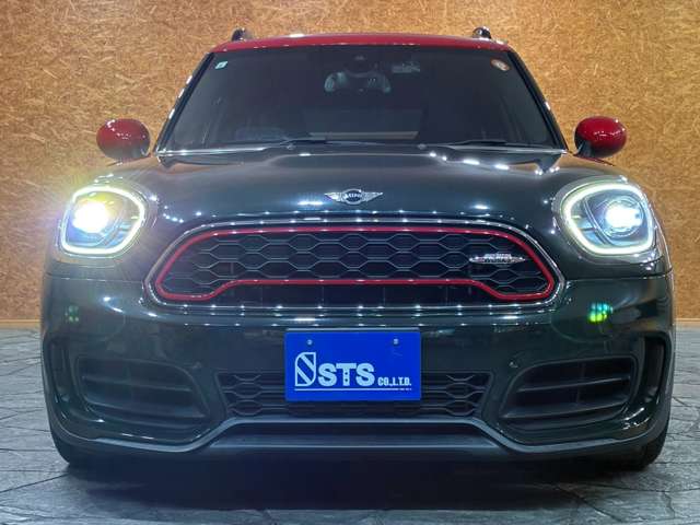 MINI Crossover 10