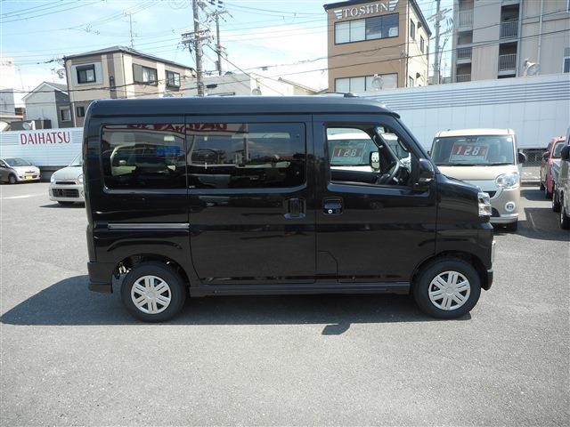 Daihatsu Atrai 11