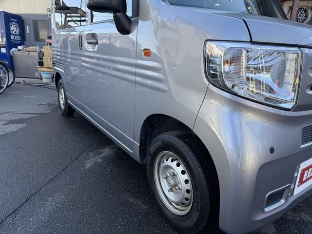 Honda N-VAN 9