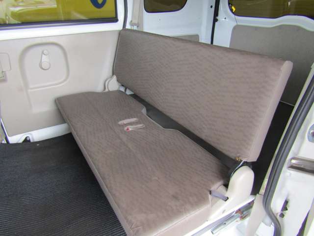 Suzuki Every 8