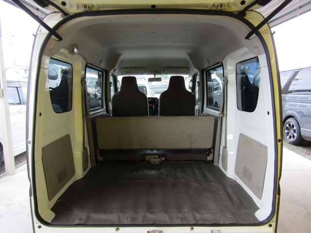 Suzuki Every 9