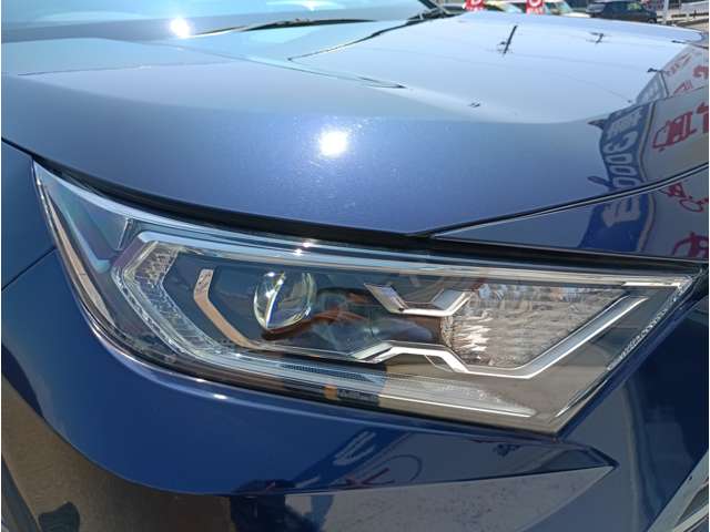 Toyota RAV4 12