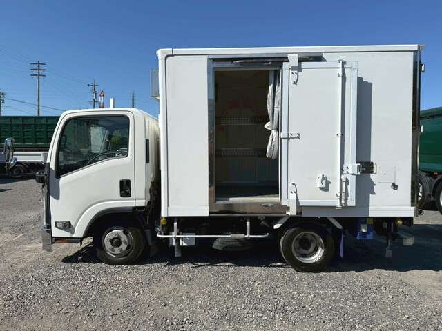 Isuzu Elf 5