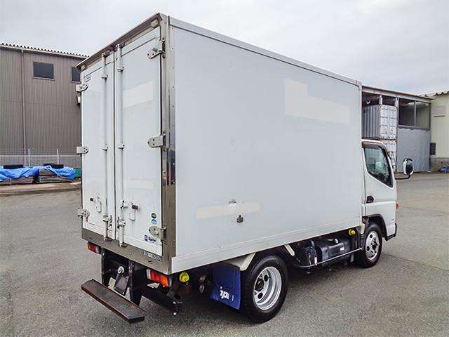 Mitsubishi Fuso Canter 4