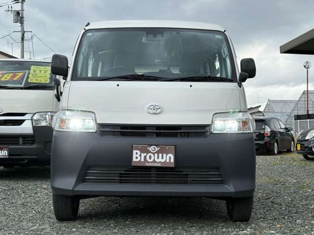 Toyota Town Ace Van 5