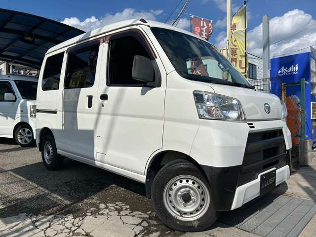Daihatsu Hijet Cargo 7