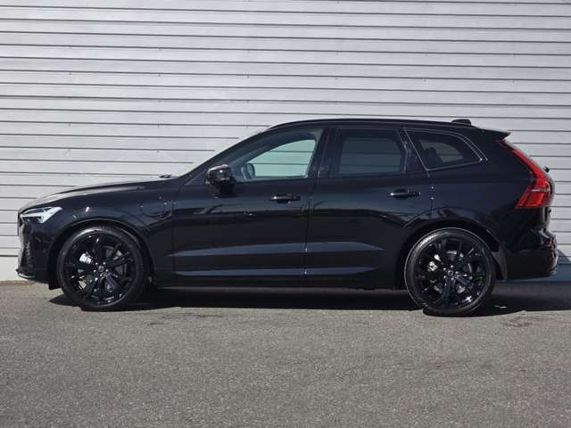 Volvo XC60 4