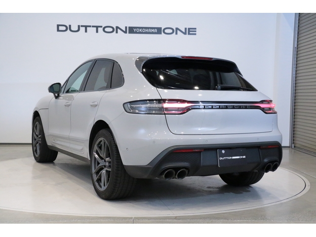 Porsche Macan 11