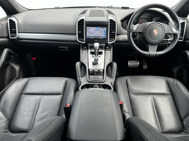 Porsche Cayenne 6