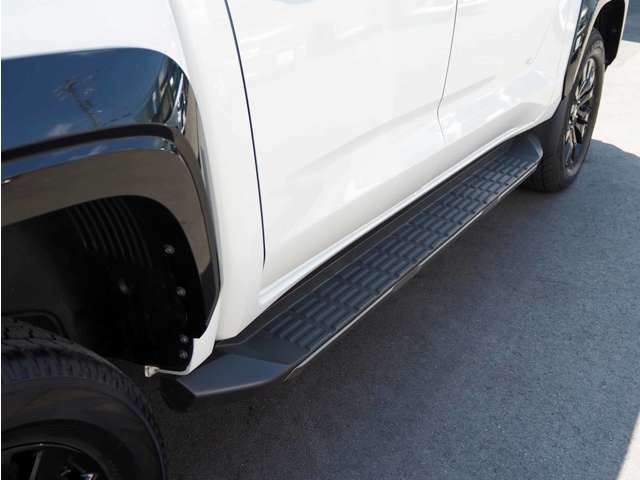 Mitsubishi Triton 11
