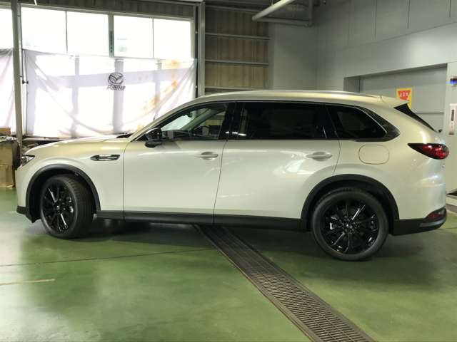 Mazda CX-80 5