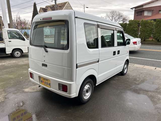 Suzuki Every 8