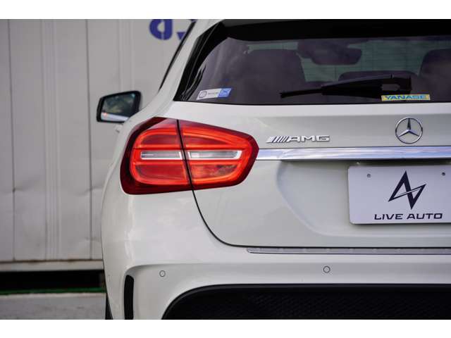 Mercedes-Benz GLA-Class 7