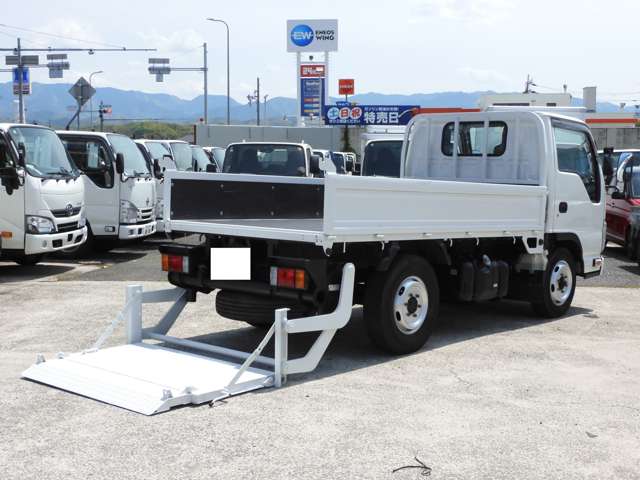 Isuzu Elf 3