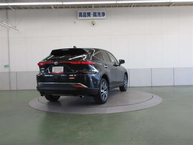 Toyota Harrier 6