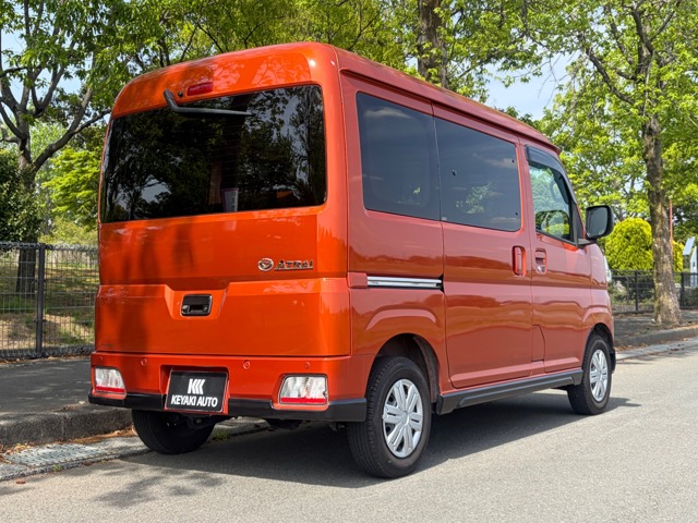 Daihatsu Atrai 5
