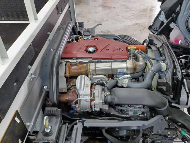 Hino Dutro 10