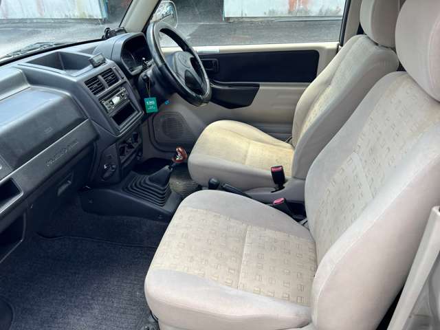 Mitsubishi Pajero Mini 6