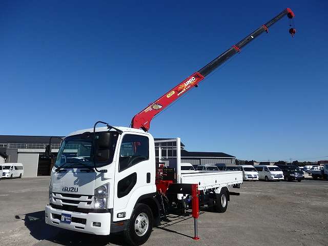 Isuzu Forward 2