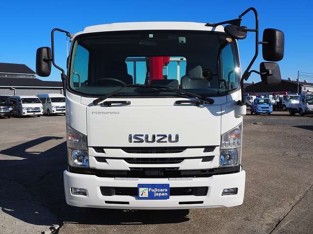Isuzu Forward 5